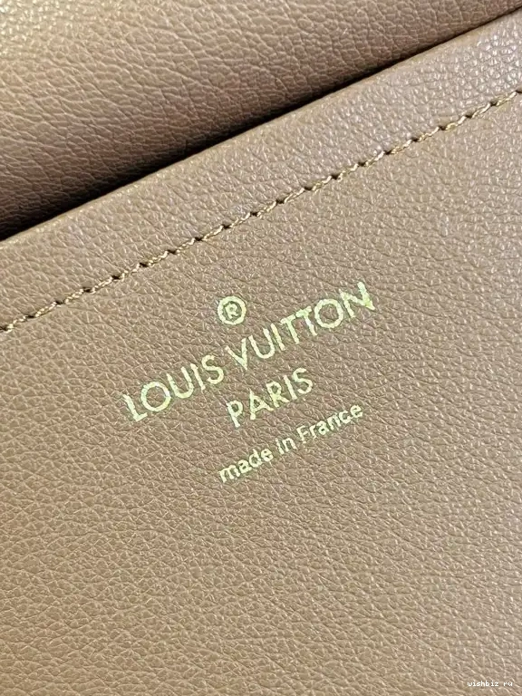 WIS LOUIS MARCEAU VUITTON 0619